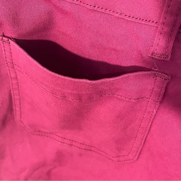Stitch Fix 151 Berry Pink cuffed mid rise shorts size 14 - Picture 5 of 11